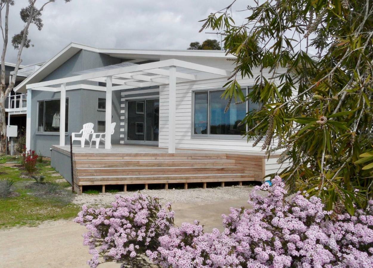 White Shells Holiday Rental Nepean Bay Bagian luar foto