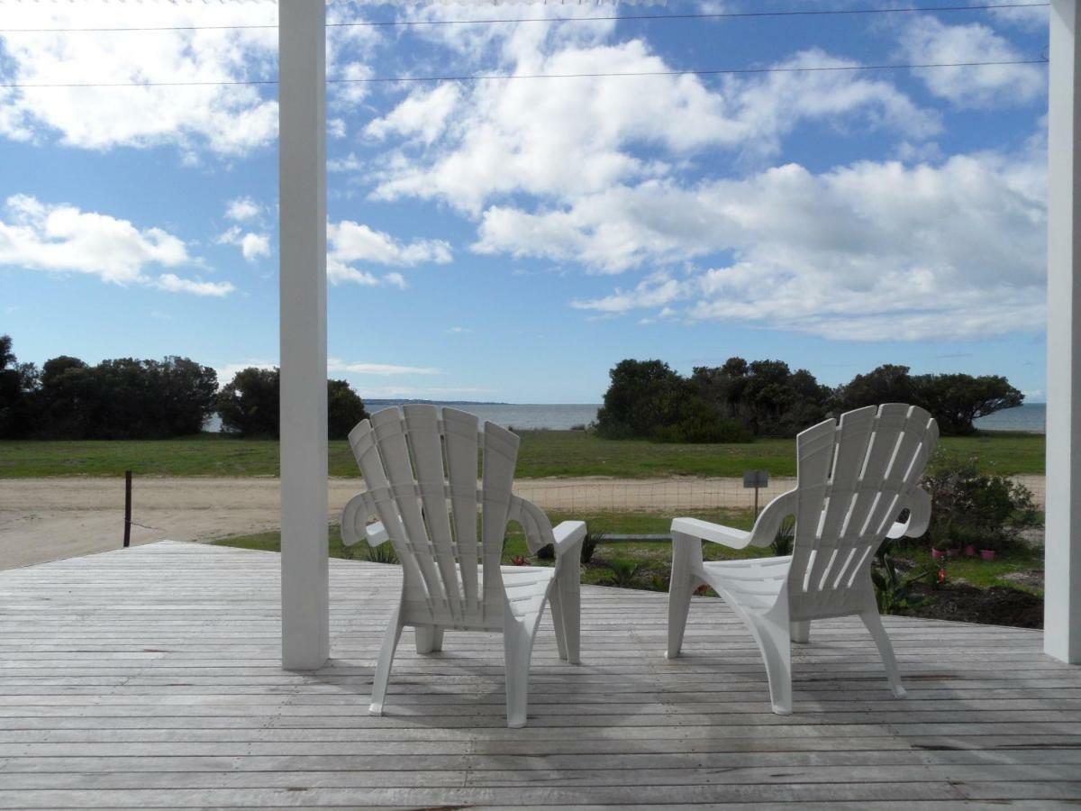 White Shells Holiday Rental Nepean Bay Bagian luar foto